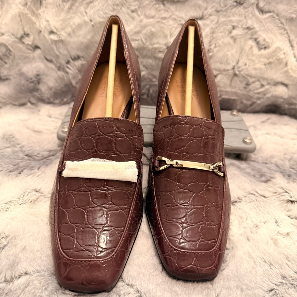 Naturalizer Wynrie Merlot (dark brown/burgundy) Croc Bit Block Heel Pump 8.5M